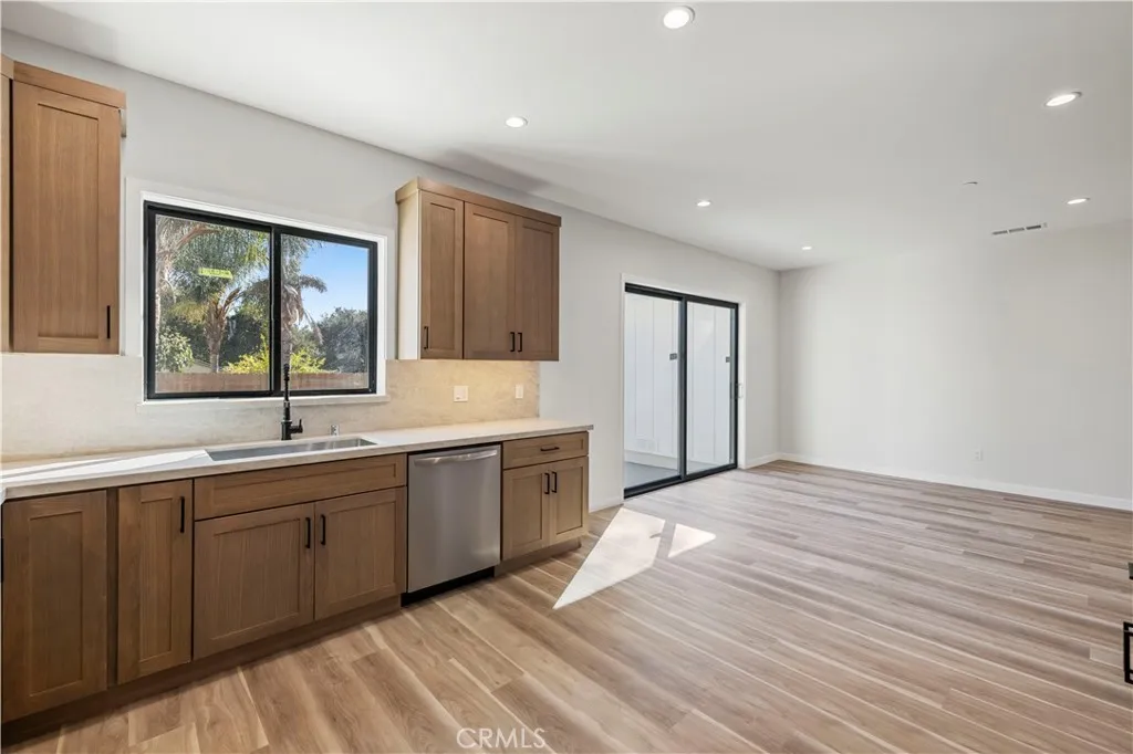 Additional image 11 of 4210 New York Ave, La Crescenta, CA 91214