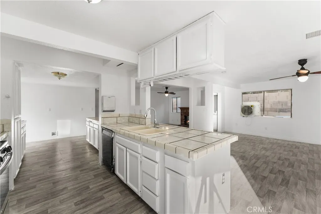 Additional image 98 of 3142 Golfwood Court, Lancaster, CA 93536