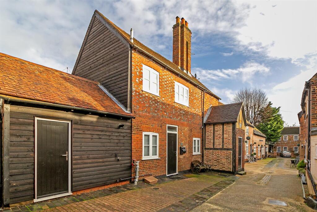 Additional image 8 of Dolphin Yard, Holywell Hill, St Albans