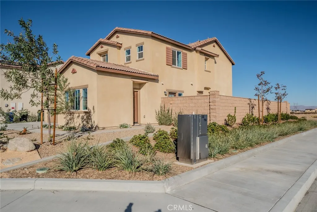 Additional image 3 of 11383 Wayside St, Victorville, CA 92392