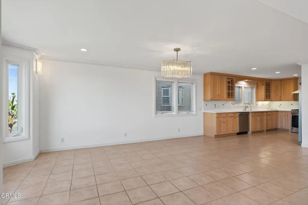 Additional image 18 of 124 San Nicholas Avenue, Oxnard, CA 93035