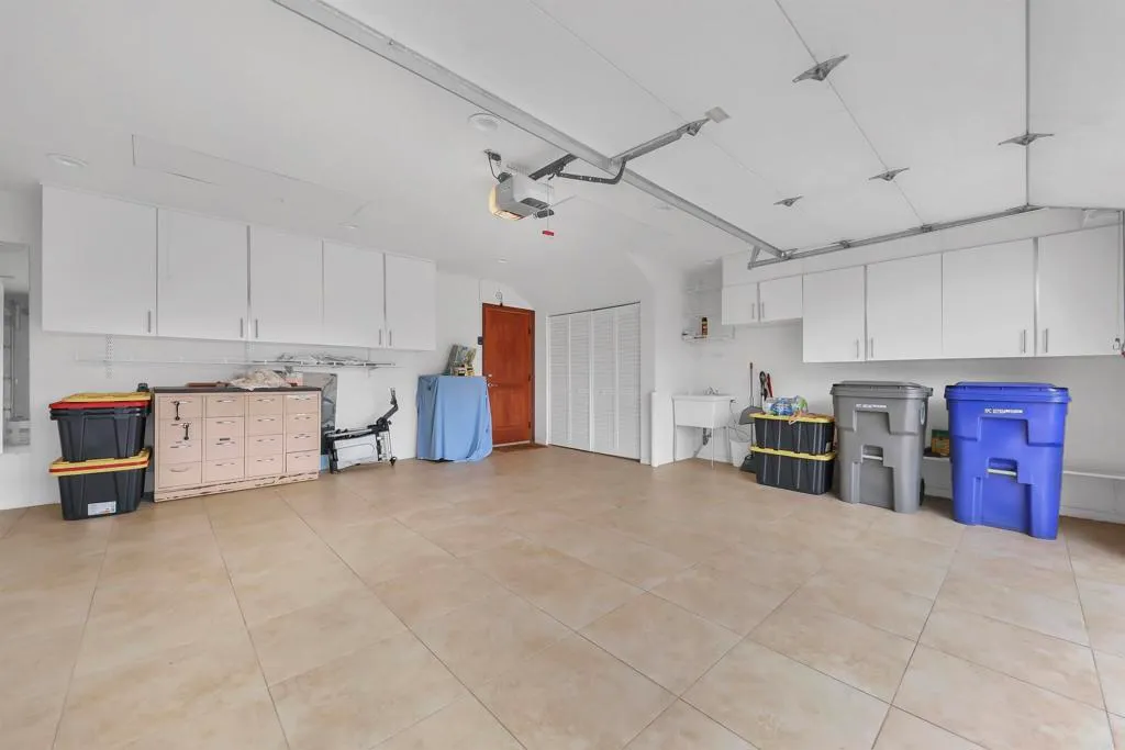 Additional image 36 of 49 Conejo Circle, Palm Desert, CA 92260