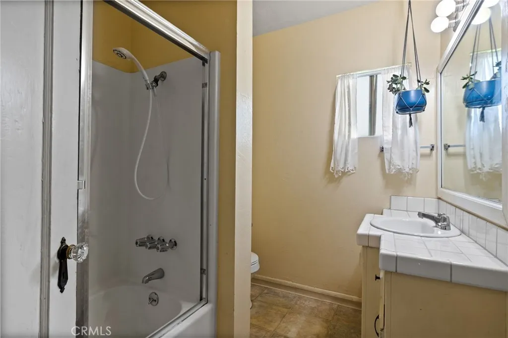 Additional image 30 of 3010 Elmwood Avenue, Bakersfield, CA 93305