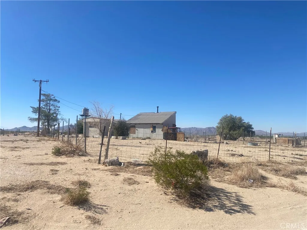 Additional image 42 of 36350 Rodeo Rd, Lucerne Valley, CA 92356
