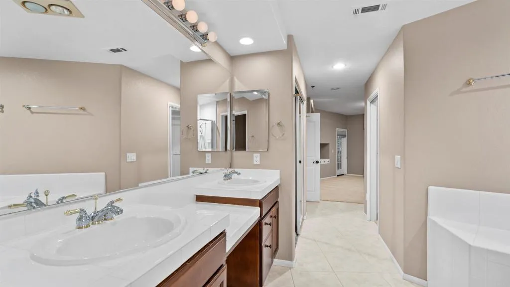 Additional image 26 of 2894 Torrey Pines Rd, La Jolla, CA 92037