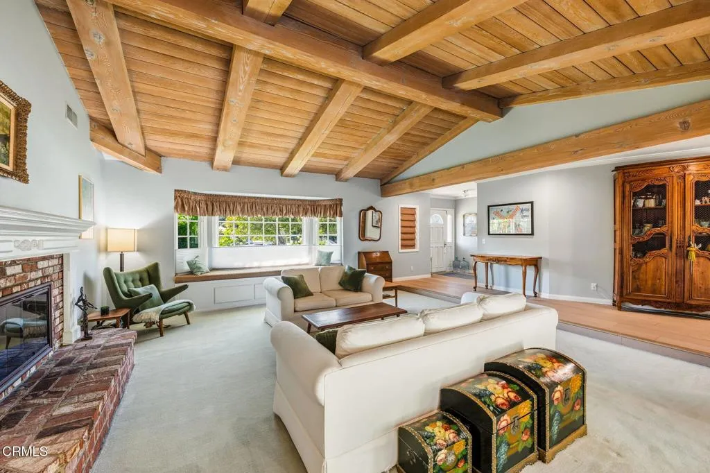 Additional image 5 of 17933 Osborne Street, Sherwood Forest, CA 91325