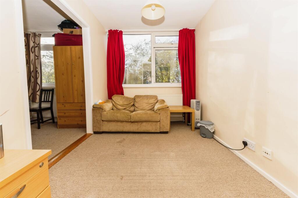 Additional image 6 of Wood Close, Hatfield