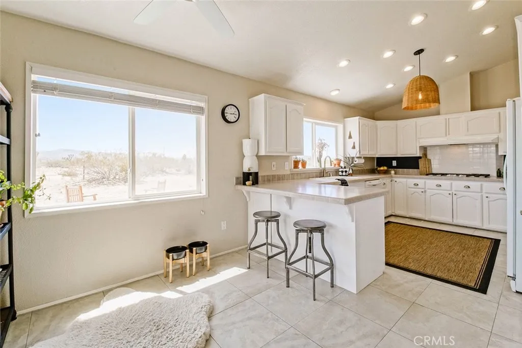 Additional image 94 of 1001 Gibralter Road, Landers, CA 92285