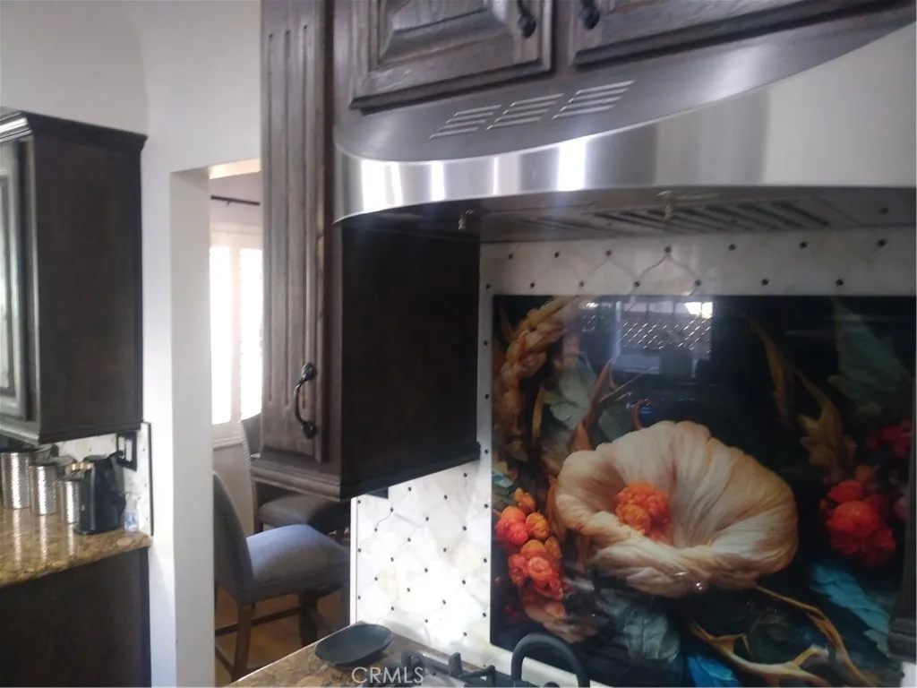 Additional image 53 of 2035 W 71st St, Los Angeles, CA 90047