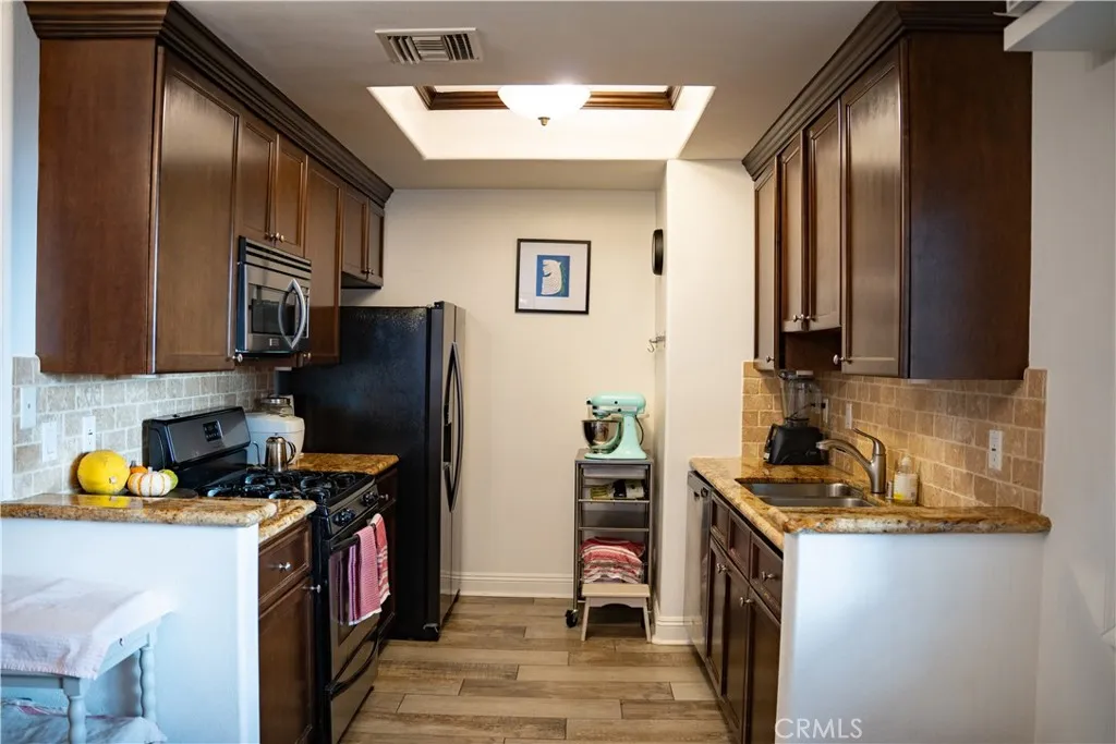 Additional image 54 of 4128 Whitsett Unit 101, Studio City, CA 91604