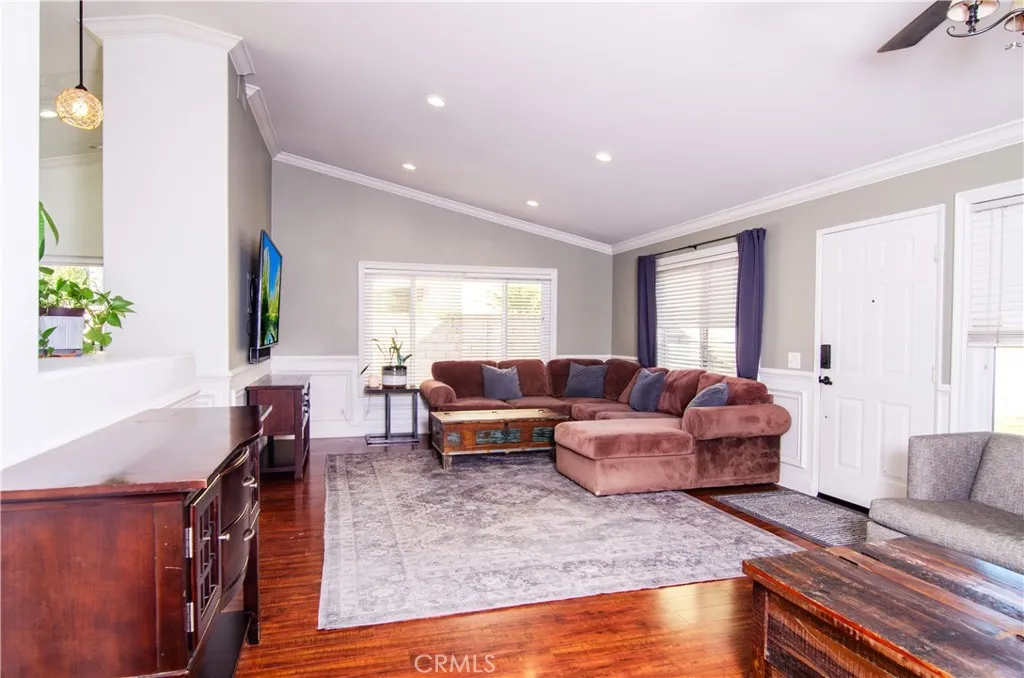 Additional image 10 of 19727 Skyview Court, Canyon Country, CA 91351