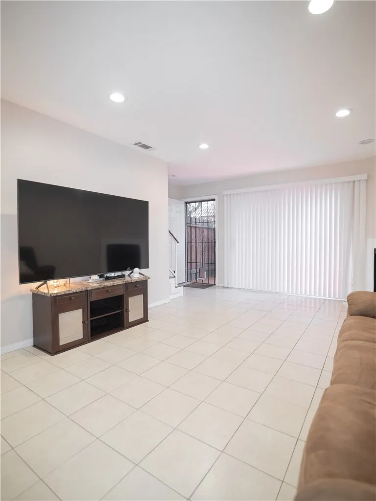 Additional image 50 of 14527 Plummer St Unit 202, Panorama City, CA 91402