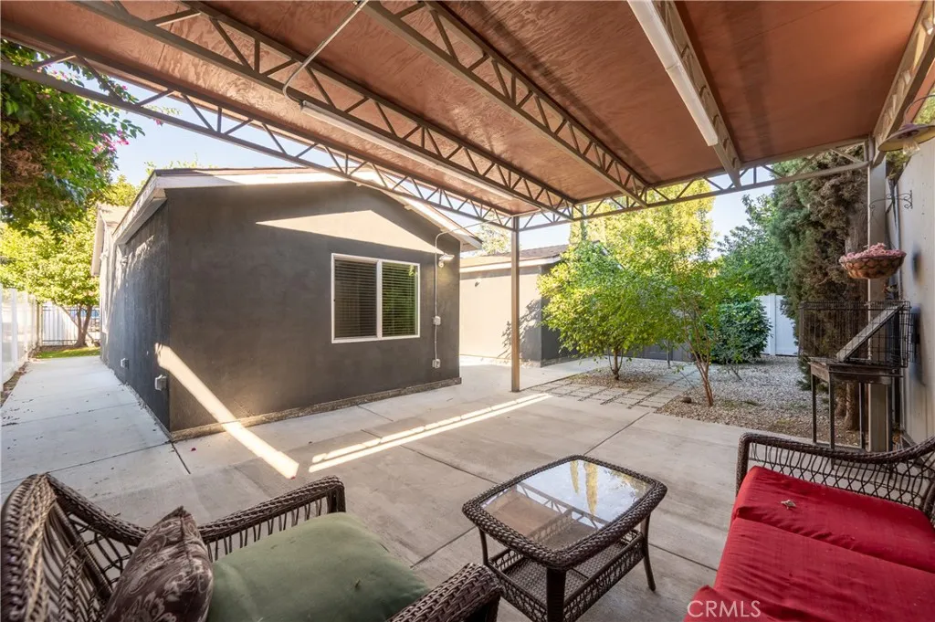 Additional image 22 of 16038 Hartland Street, Van Nuys, CA 91406