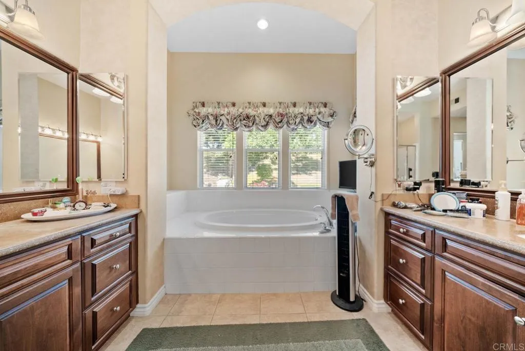 Additional image 104 of 1608 Hamilton Lane, Escondido, CA 92029