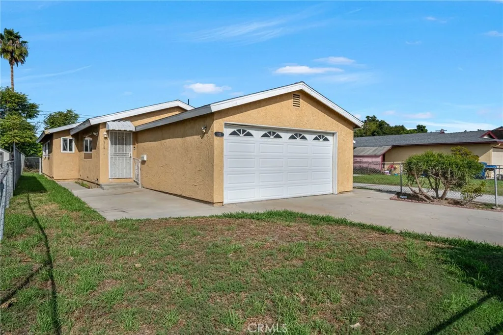 Additional image 39 of 323 E 102nd St., Los Angeles, CA 90003