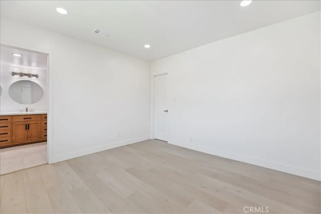 Additional image 34 of 3011 5th, Los Angeles, CA 90018
