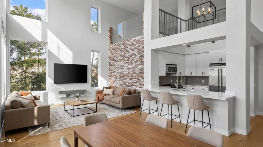 Additional image 17 of 1901 Victoria Avenue Unit 204, Oxnard, CA 93035