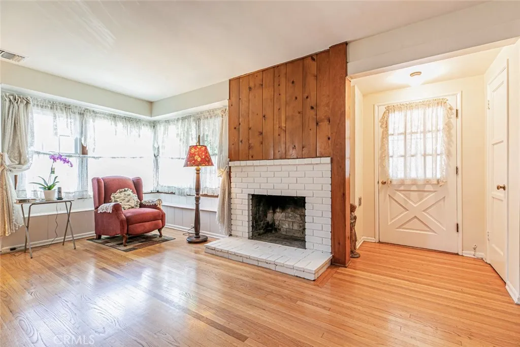 Additional image 7 of 14719 Wyandotte Street, Van Nuys, CA 91405