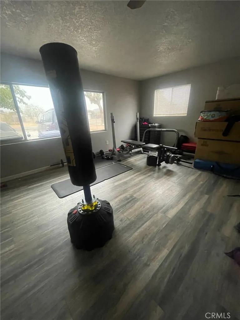Additional image 16 of 21815 Goshute Avenue, Apple Valley, CA 92307