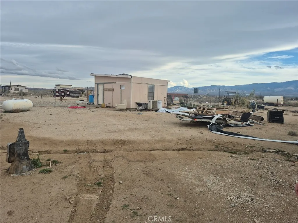 Additional image 10 of 34143 Northside Rd, Lucerne Valley, CA 92356