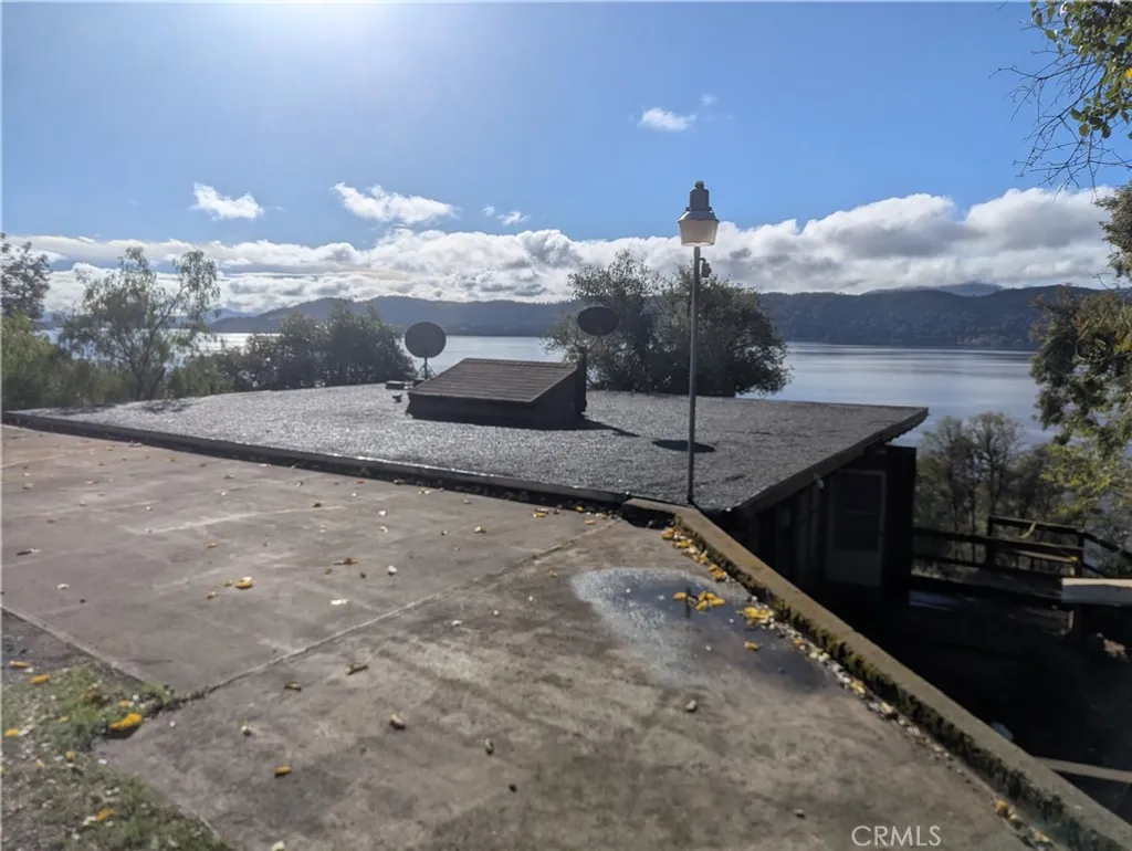 Property image for 12390 Terrace Dr, Clearlake, CA 95424