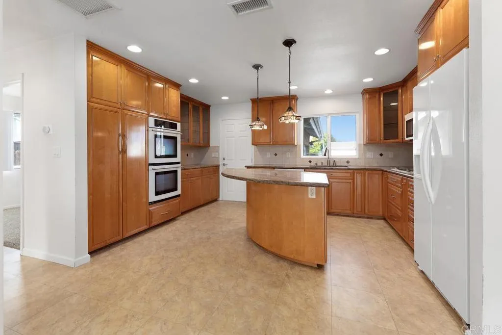 Additional image 15 of 3169 Bunche Avenue, San Diego, CA 92122