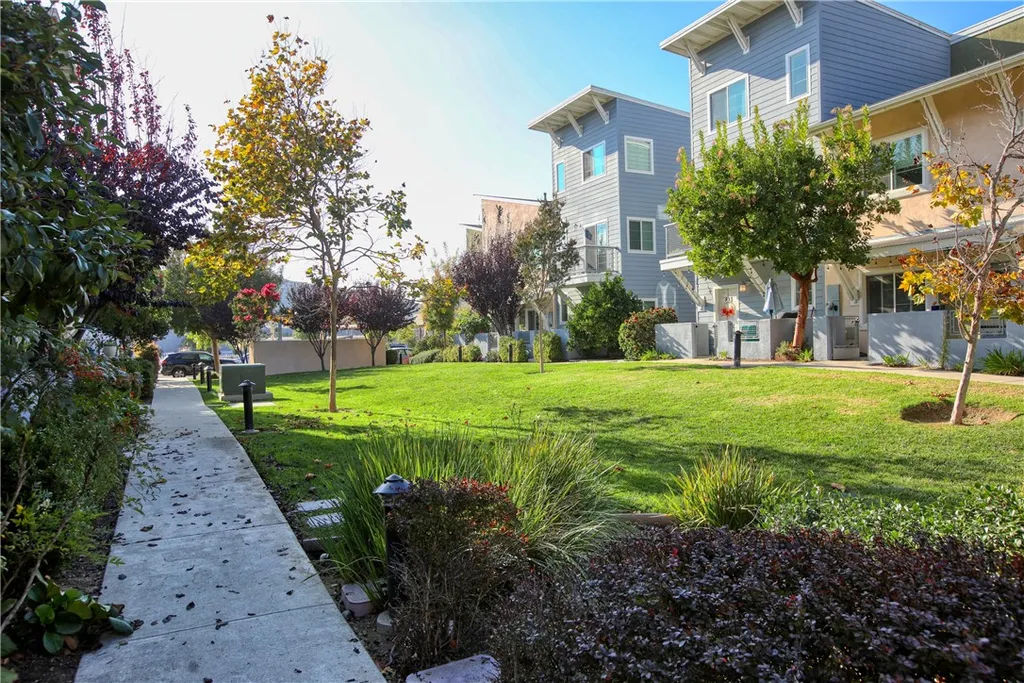 Additional image 22 of 864 Lawrence Dr, San Luis Obispo, CA 93401