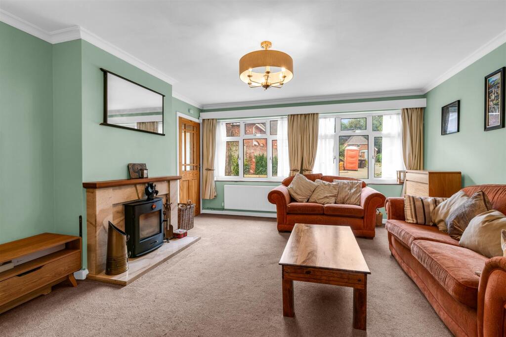 Additional image 4 of Digswell Lane, Welwyn