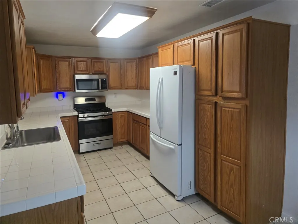 Additional image 6 of 4995 N Stoddard Avenue, San Bernardino, CA 92407