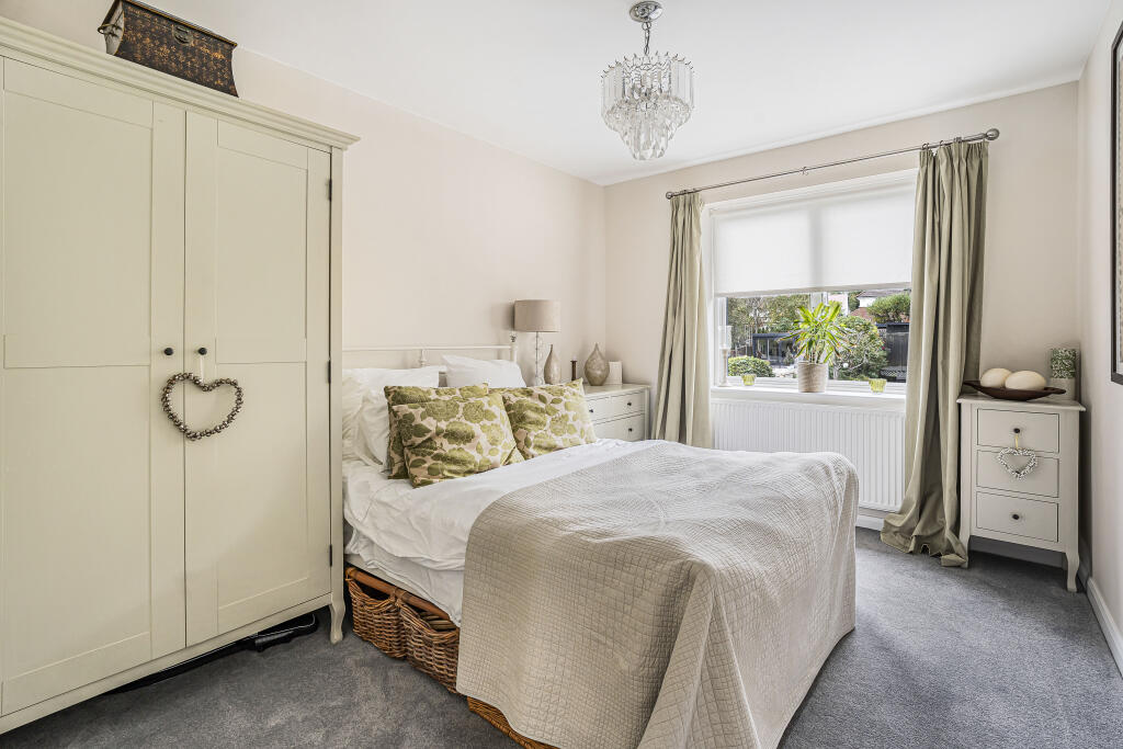 Additional image 24 of Charmouth Road, St. Albans, Hertfordshire, AL1