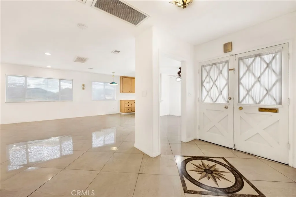 Additional image 37 of 15901 Lassen Street, North Hills, CA 91343