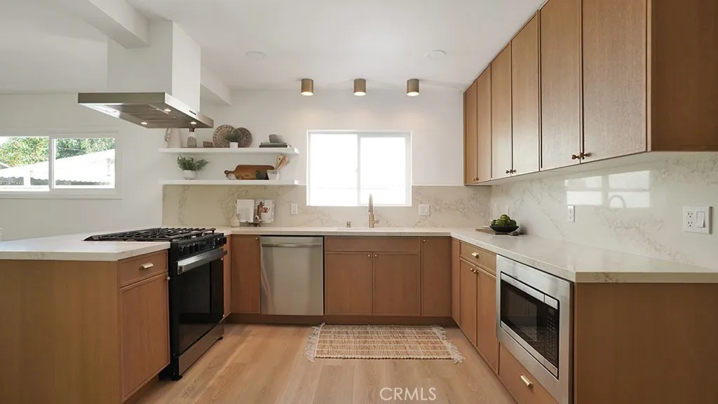 Additional image 53 of 579 N Century Dr, Anaheim, CA 92805