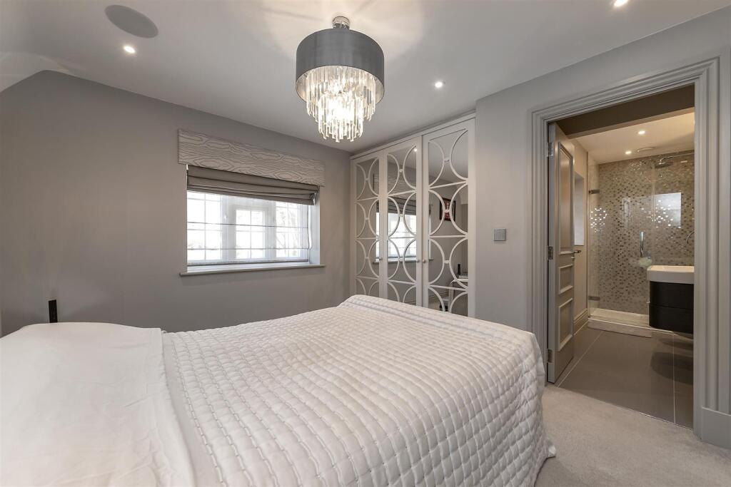 Additional image 24 of Bishops Road, Tewin, Welwyn