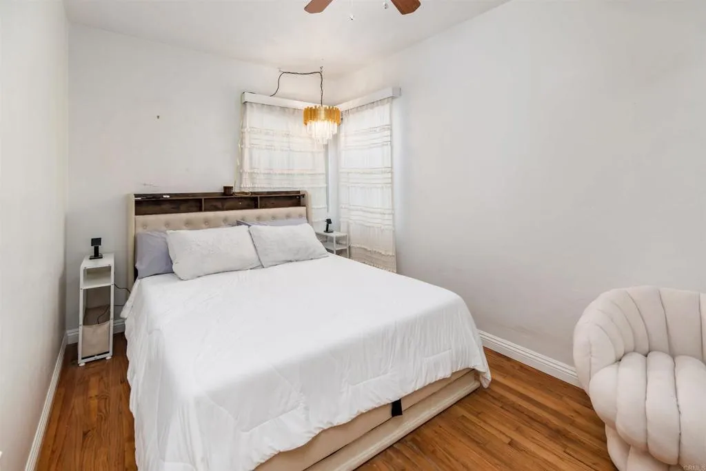 Additional image 36 of 876 Thomas Avenue, San Diego, CA 92109