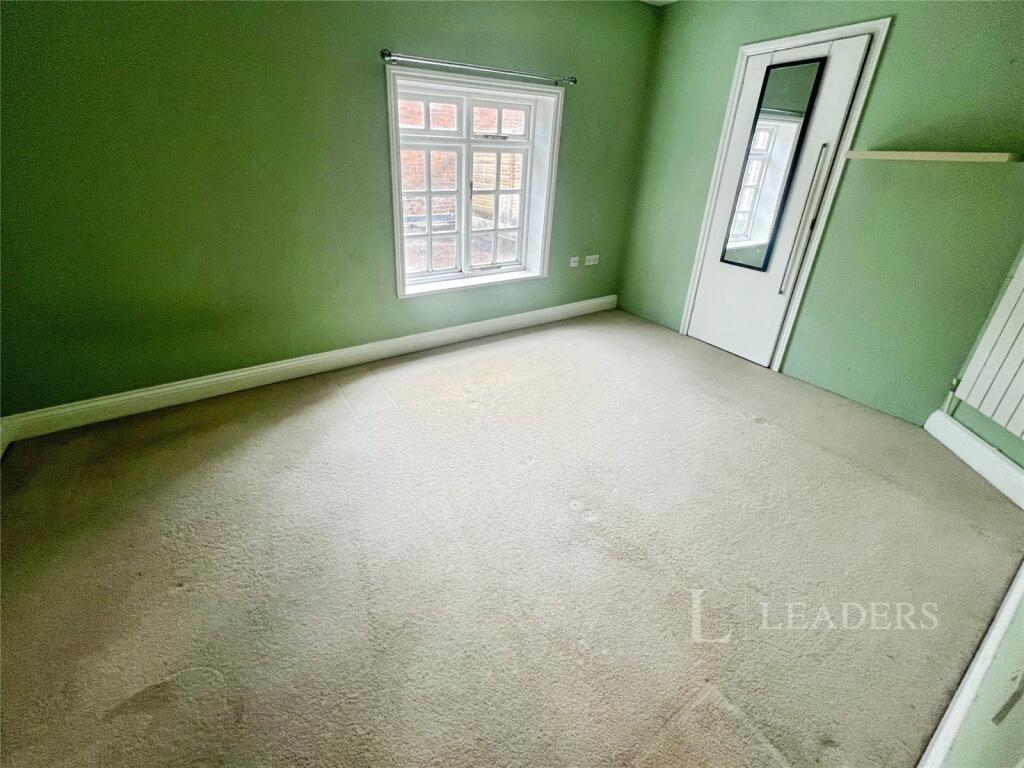 Additional image 8 of High Street, Markyate, St. Albans