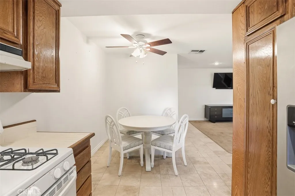 Additional image 59 of 3110 E Palm Dr Unit 14, Fullerton, CA 92831