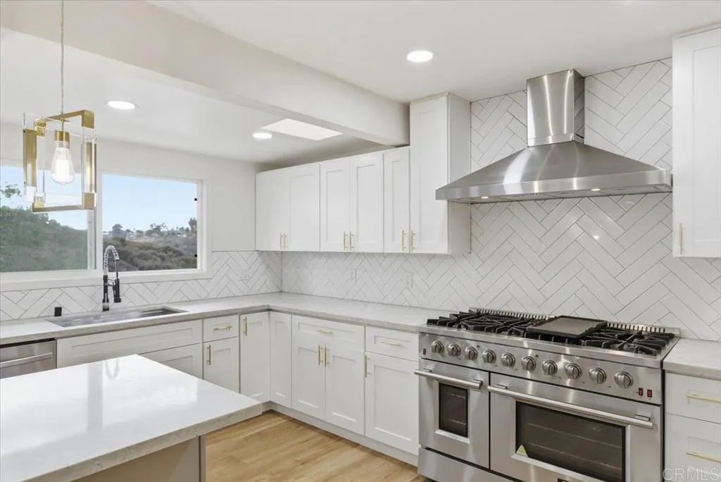 Additional image 53 of 5220 Le Barron Road, San Diego, CA 92115