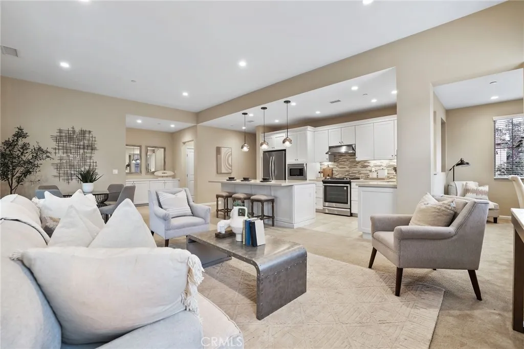 Additional image 9 of 172 Bishop Lndg, Irvine, CA 92620