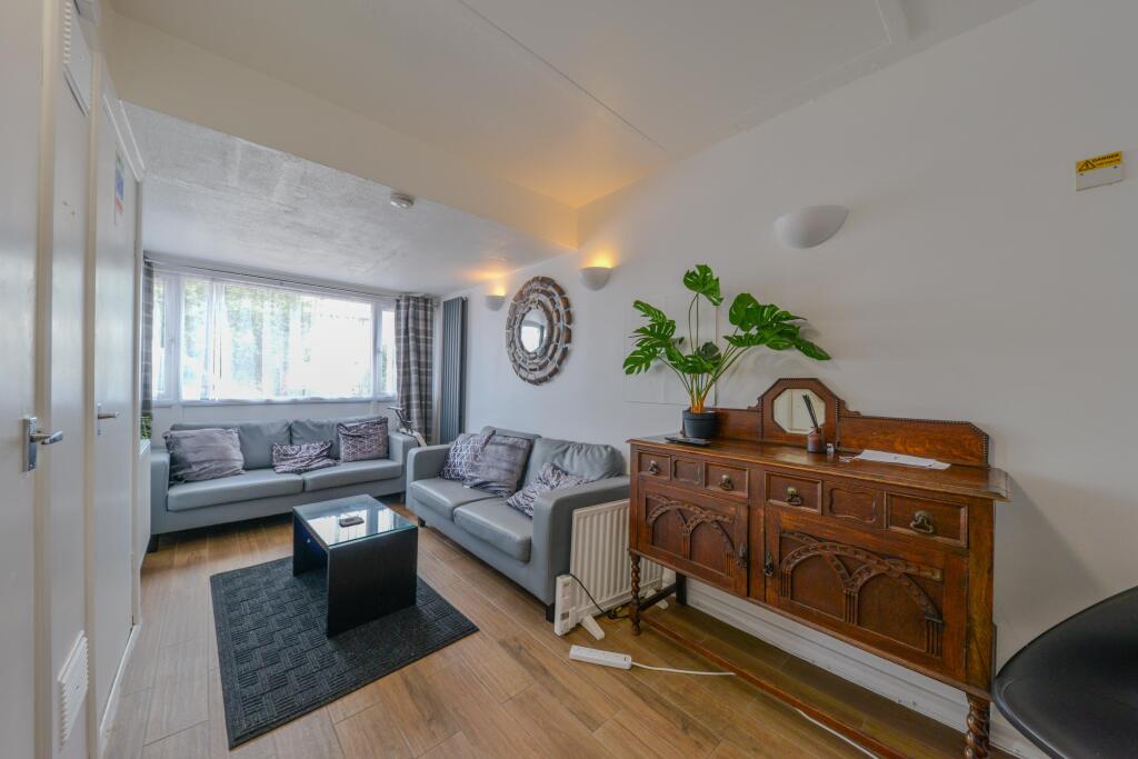 Additional image 5 of Wood Close, Hatfield