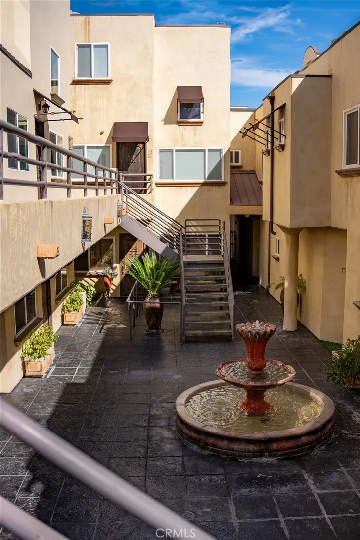 Additional image 38 of 4128 Whitsett Unit 101, Studio City, CA 91604