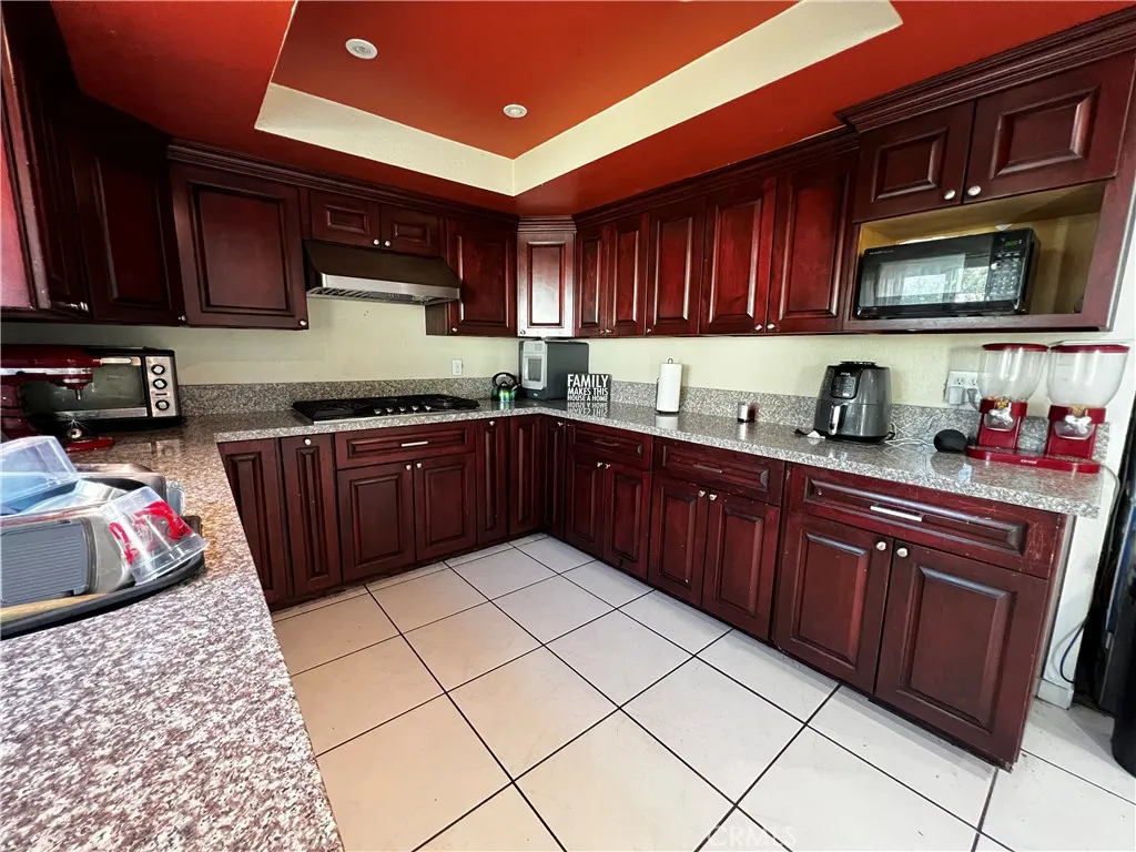 Additional image 10 of 1095 Brentwood Ave, Rialto, CA 92376