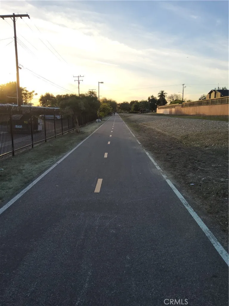 Additional image 123 of 435 W 9th St Unit B3, Upland, CA 91786