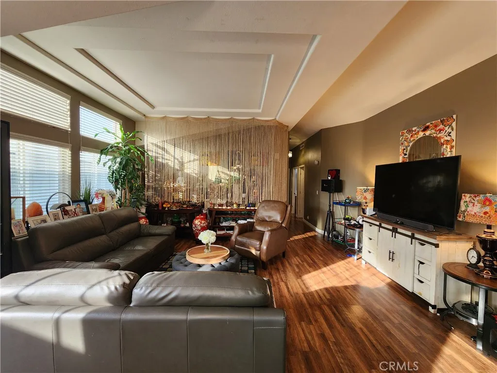 Additional image 5 of 103 Gannet Ln, Fountain Valley, CA 92708