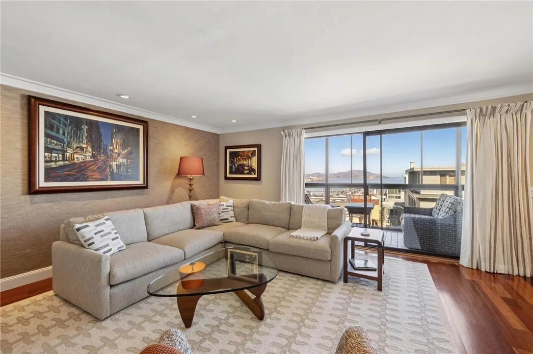 Additional image 64 of 373 Lombard St, San Francisco, CA 94133