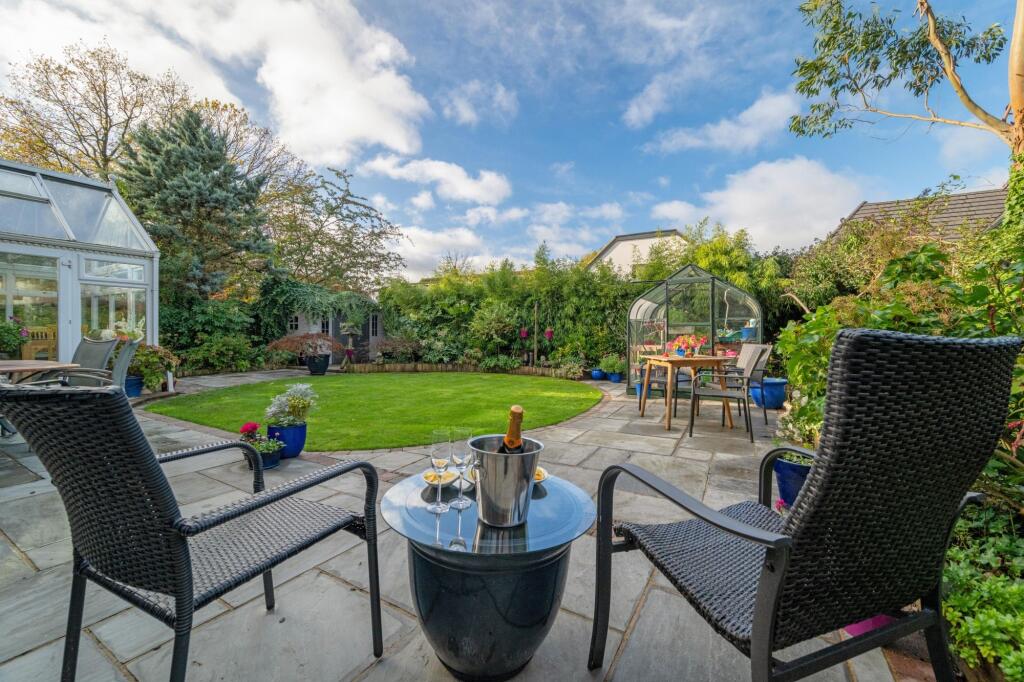 Additional image 33 of Bucknalls Drive, Bricket Wood, AL2