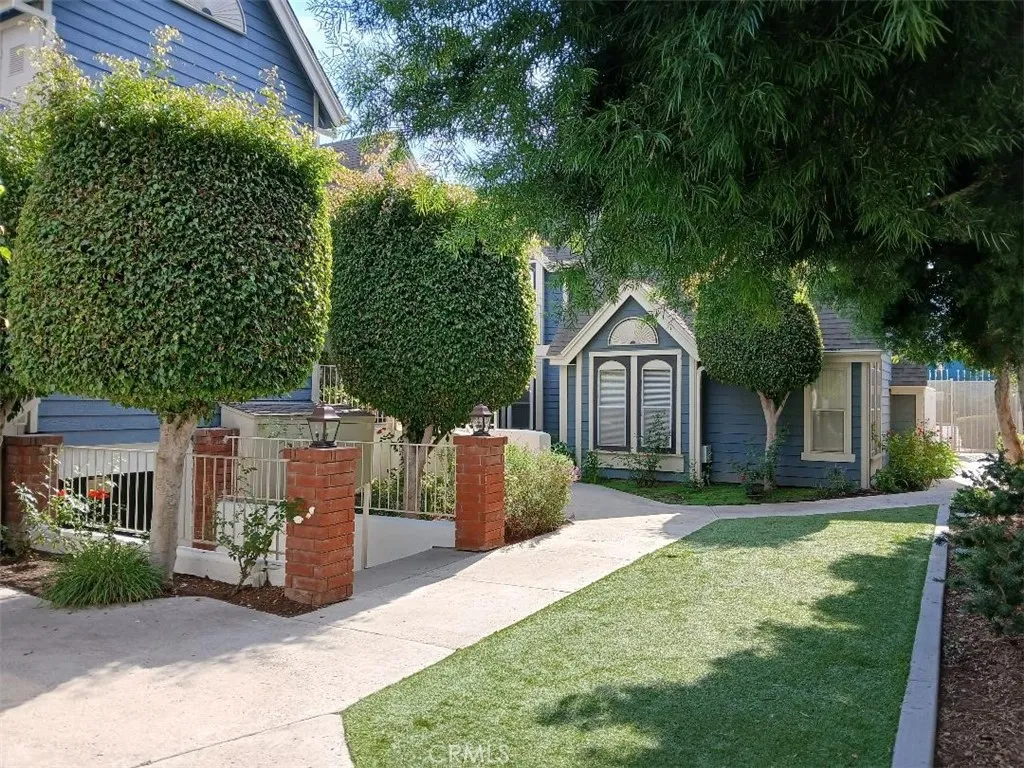 Additional image 14 of 810 Baker St Unit 112, Costa Mesa, CA 92626