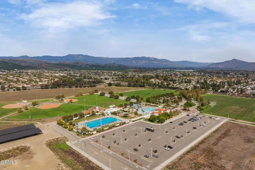 925 Sandberg Lane, Ventura, CA 93003