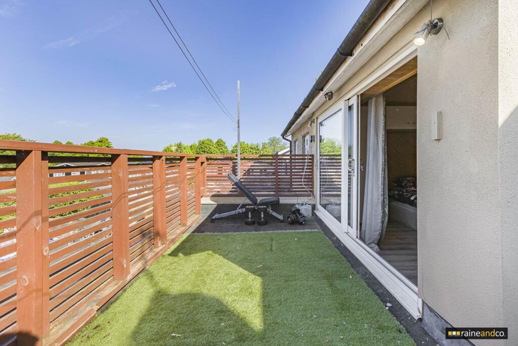 Additional image 43 of Aldykes, Hatfield