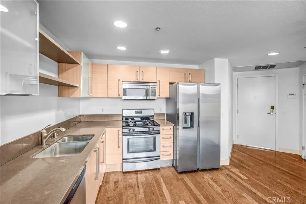 Additional image 36 of 1234 Wilshire Boulevard Unit 207, Los Angeles, CA 90017