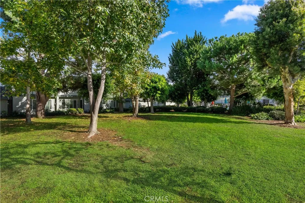 Additional image 58 of 8318 Artista Dr, Huntington Beach, CA 92646